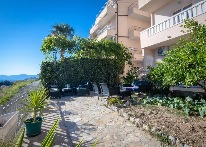 Rasic Appartement Makarska